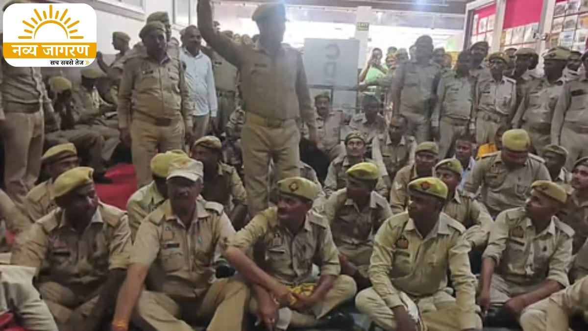 फर्जी हाजिरी दिखाकर 3.03 लाख रुपये का गबन, विभाग से कई सरकारी दस्तावेज भी गायब